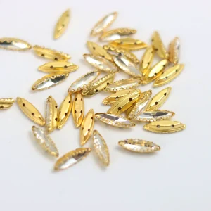 Assorted rhinestones